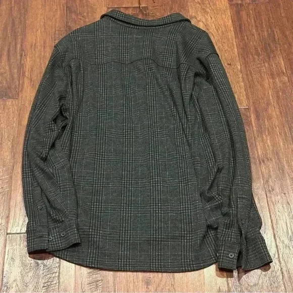 Dark Gray Button Down Thick Long Sleeve Top - Picture 5 of 11